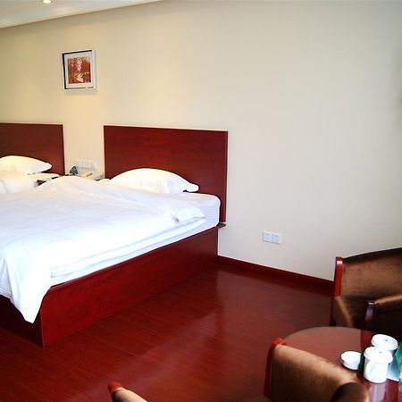 Greentree Inn Tianjin Binjiang Avenue Express Hotel 天津 外观 照片